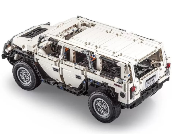 Конструктор Cada C51044W Внедорожник на радиоуправлении