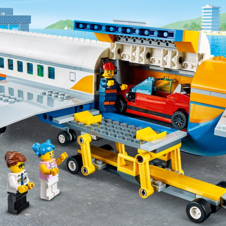 Конструктор Lego 60262 Пассажирский самолет